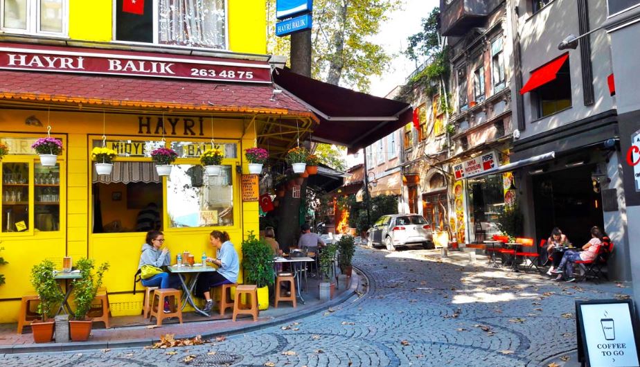 İstanbul'da Yaşanacak En Güzel Yerler - Arnavutköy Evden Eve Nakliyat